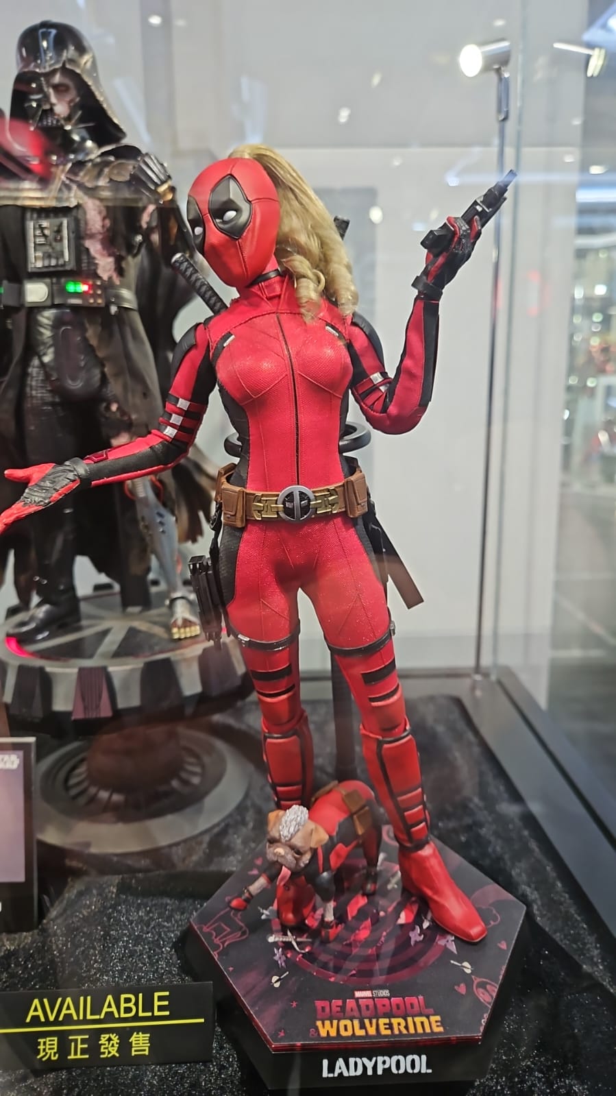 MMS747 - Lady Deadpool